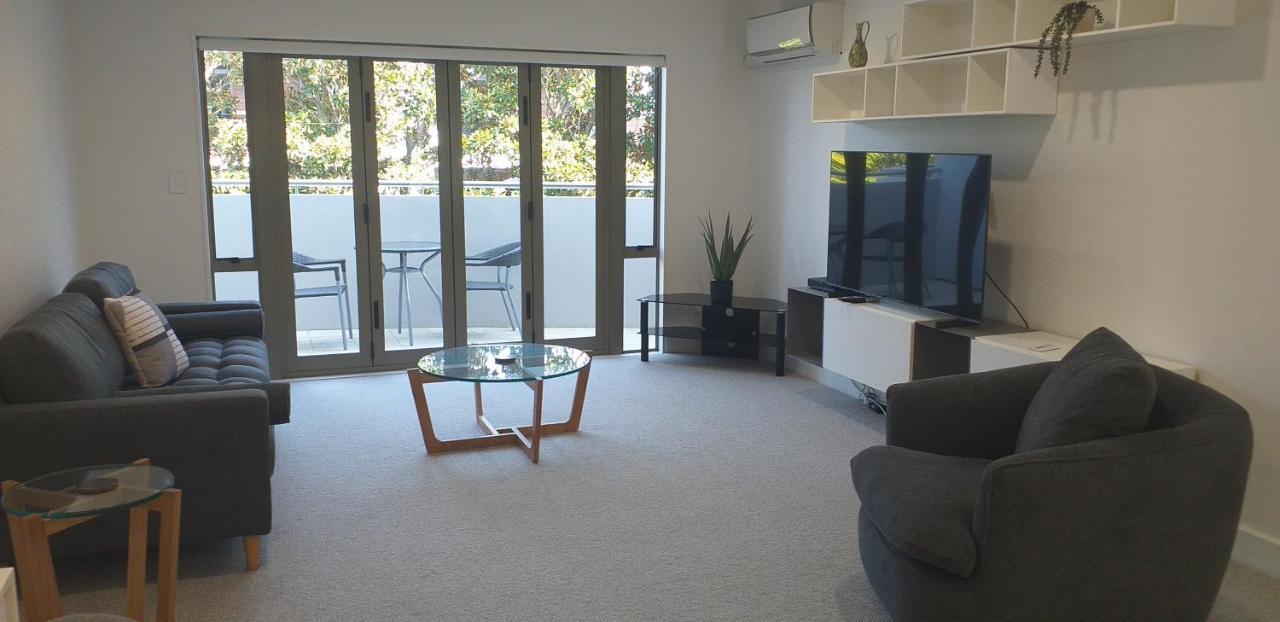 Apartment Twelve Lago Lago Taupo Esterno foto